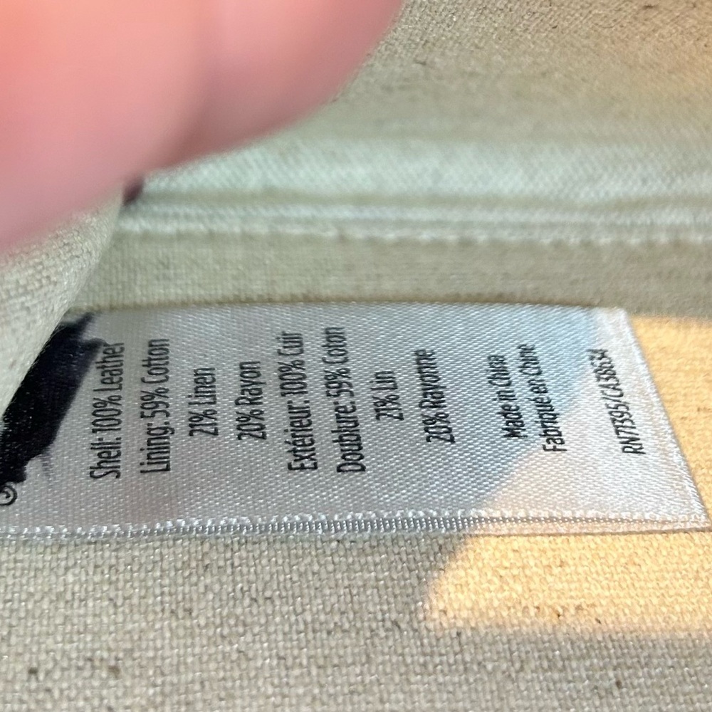 MARK & GRAHAM NWOT Wine Red Pebbled Leather Large Zip Around Wallet IPhone slot - Picture 11 of 16